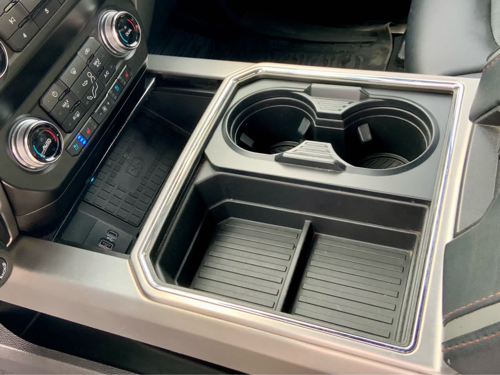 Thumbnail: 2021 Ford Econoline - 46