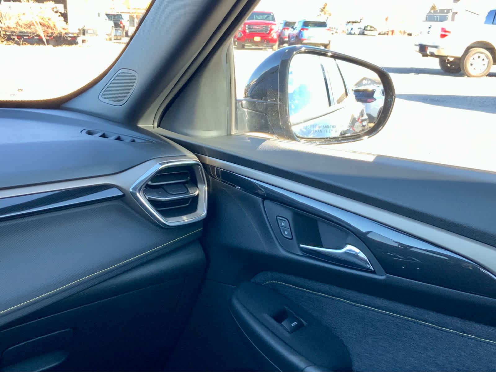 Thumbnail: 2026 Chevrolet TrailBlazer - 34