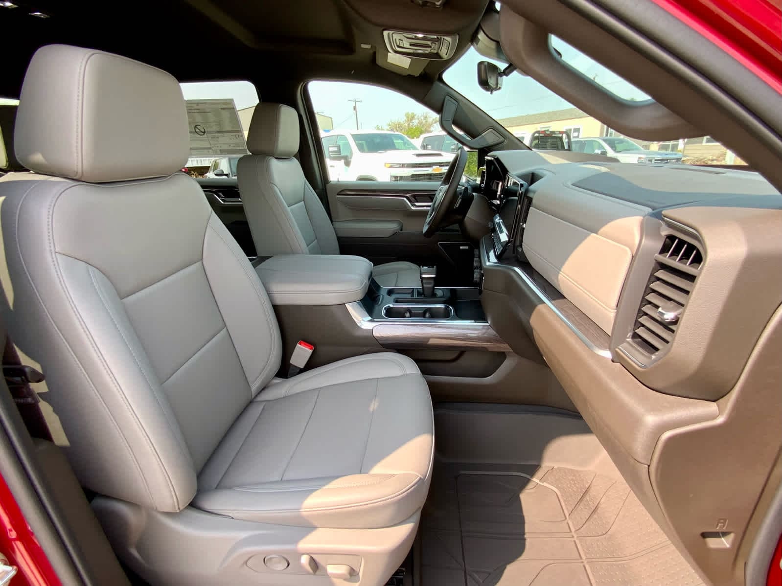 Thumbnail: 2026 Chevrolet Silverado 1500 - 30