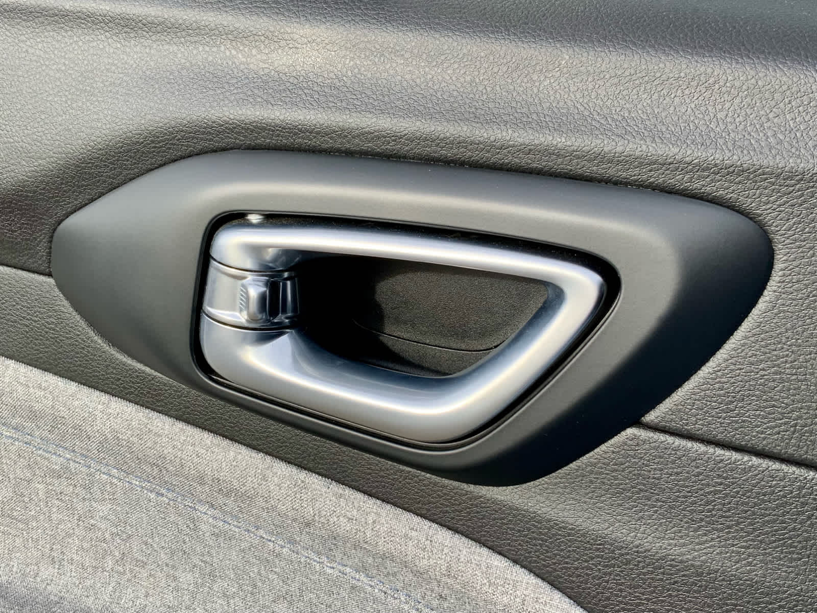 Thumbnail: 2024 Jeep Compass - 43