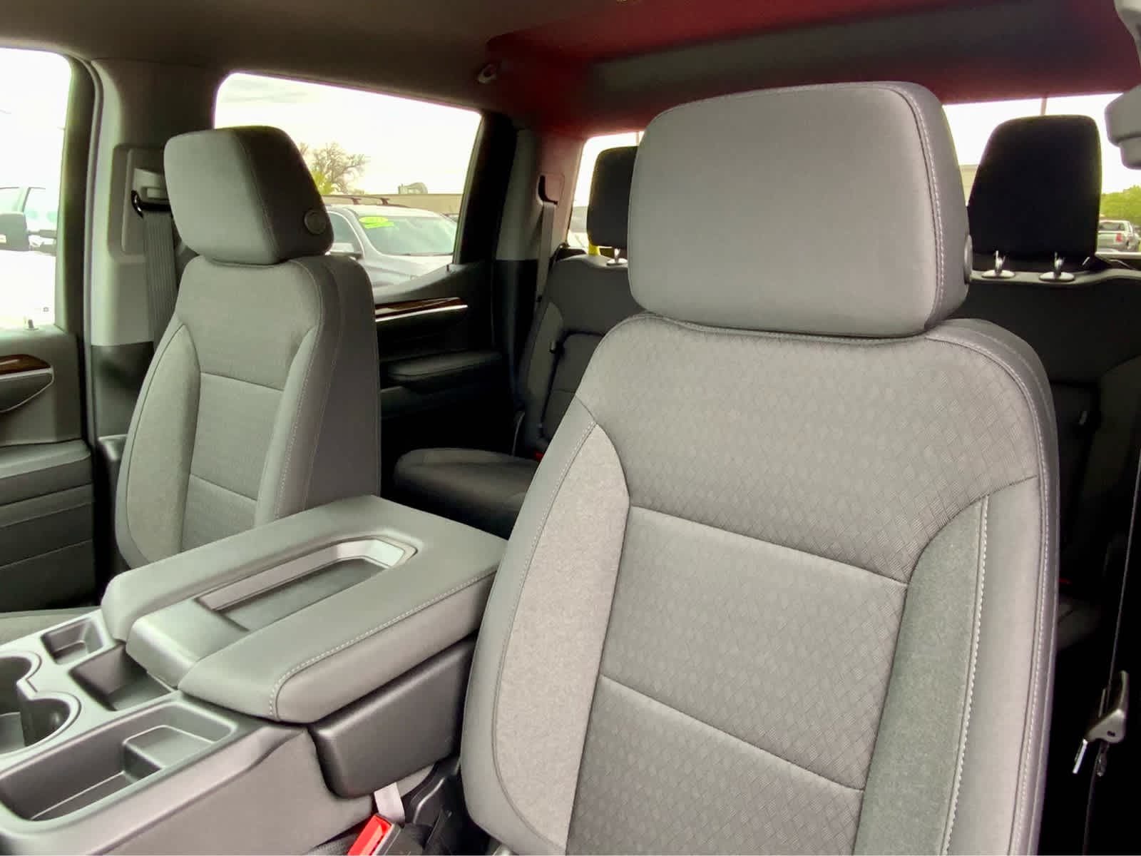 Thumbnail: 2026 GMC Sierra 1500 - 31