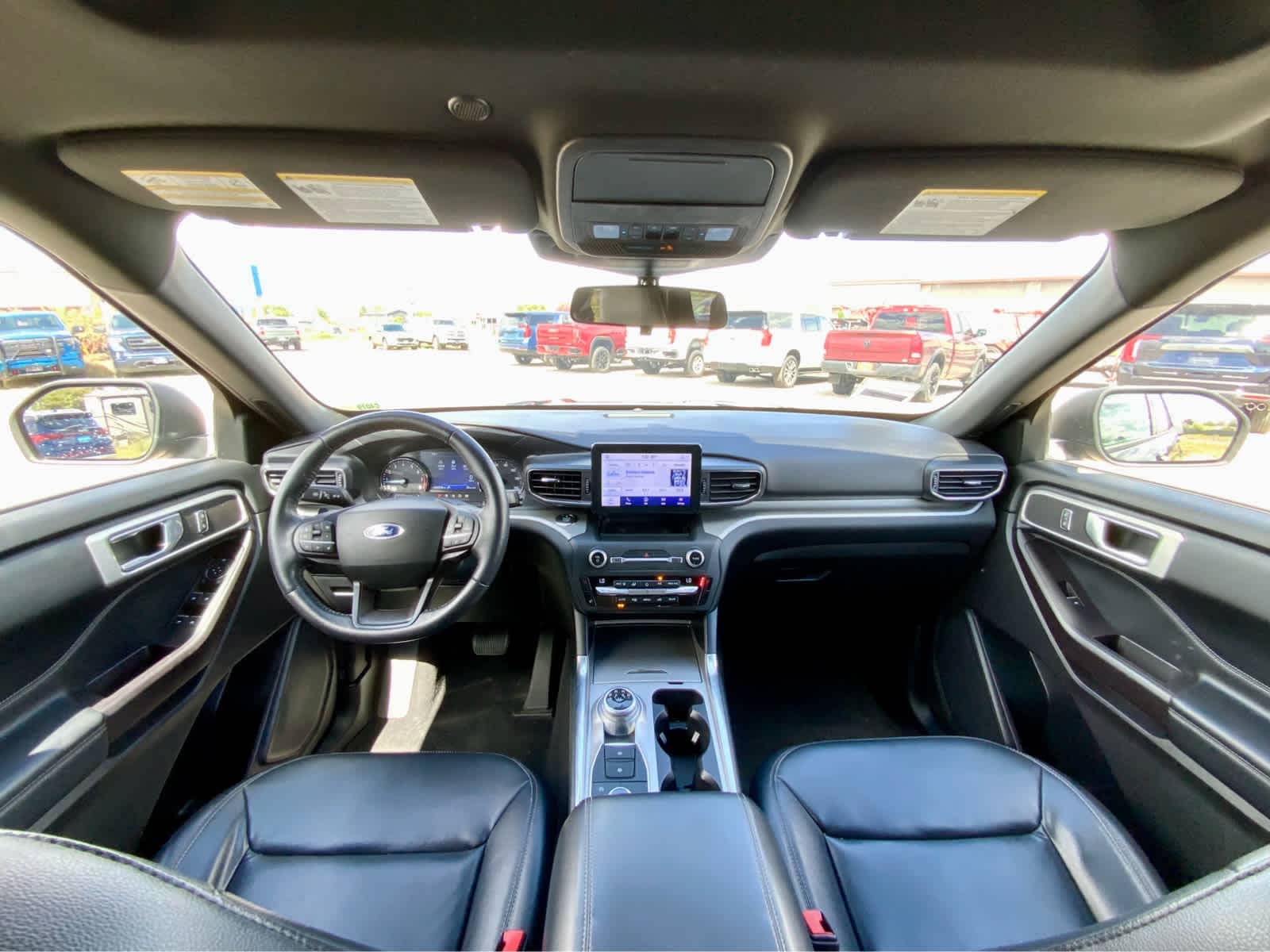 Thumbnail: 2020 Ford Explorer - 36
