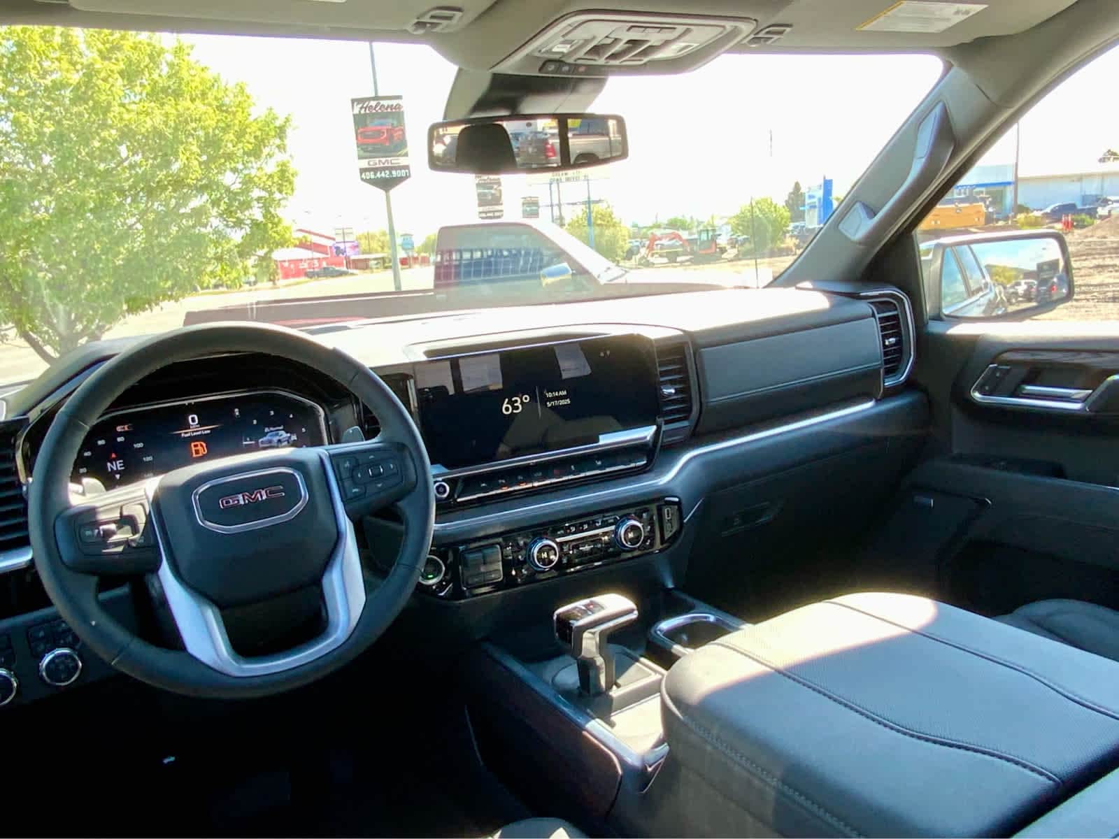 2025 GMC Sierra 1500 SLT 40