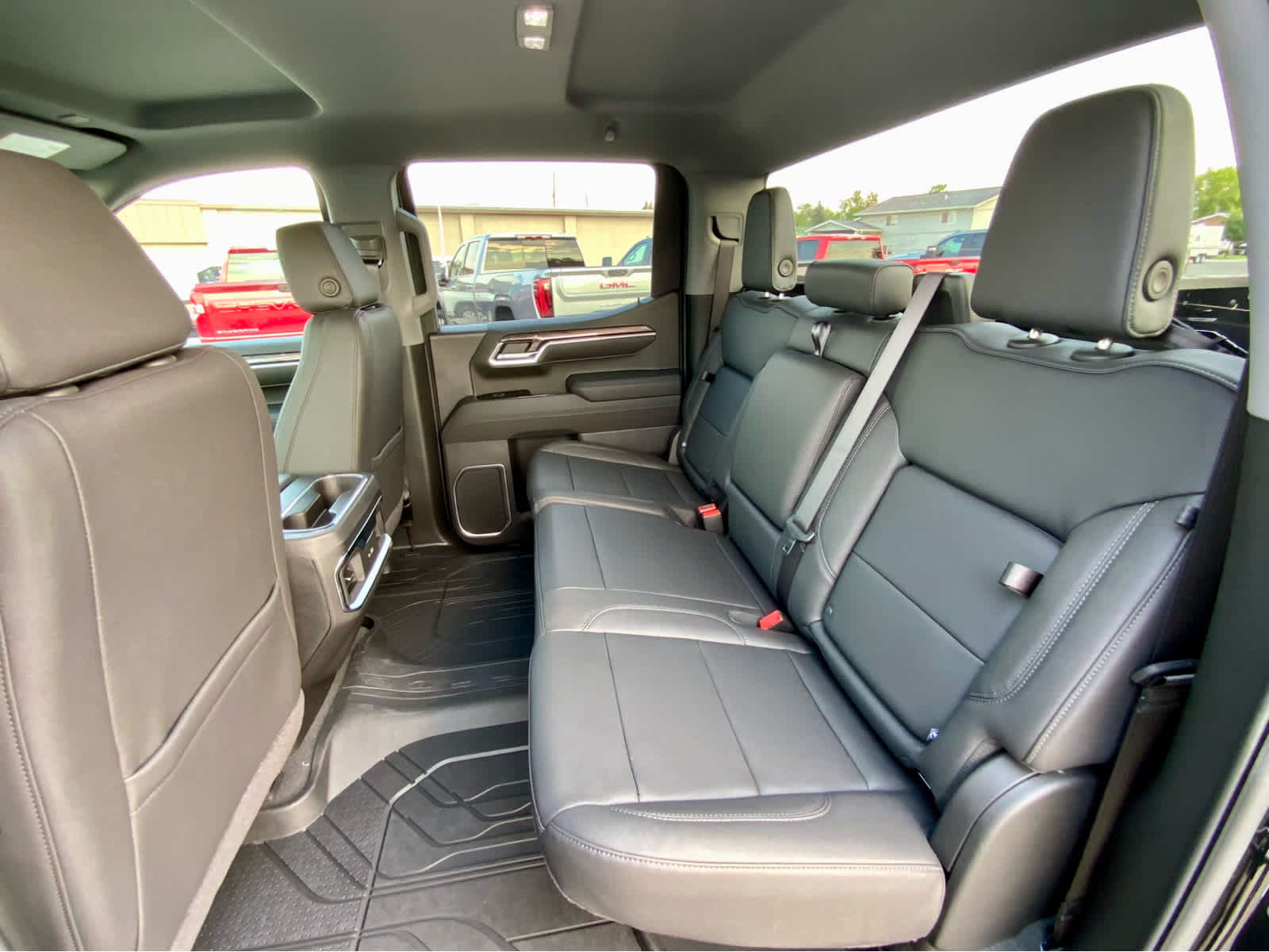 Thumbnail: 2026 Chevrolet Silverado 1500 - 30