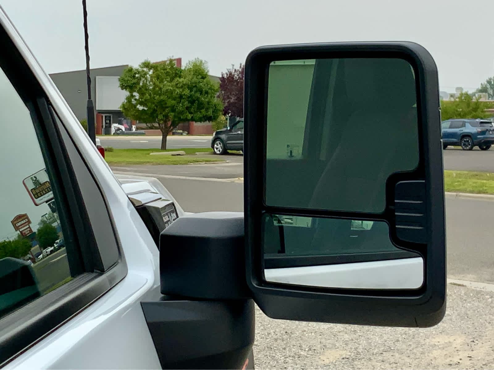 Thumbnail: 2025 GMC Sierra 3500 - 19