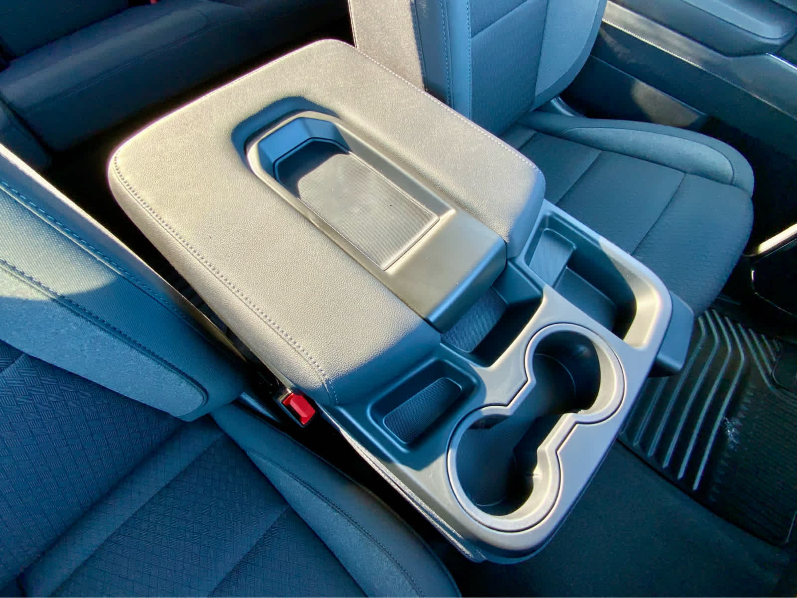 Thumbnail: 2026 GMC Sierra 1500 - 33