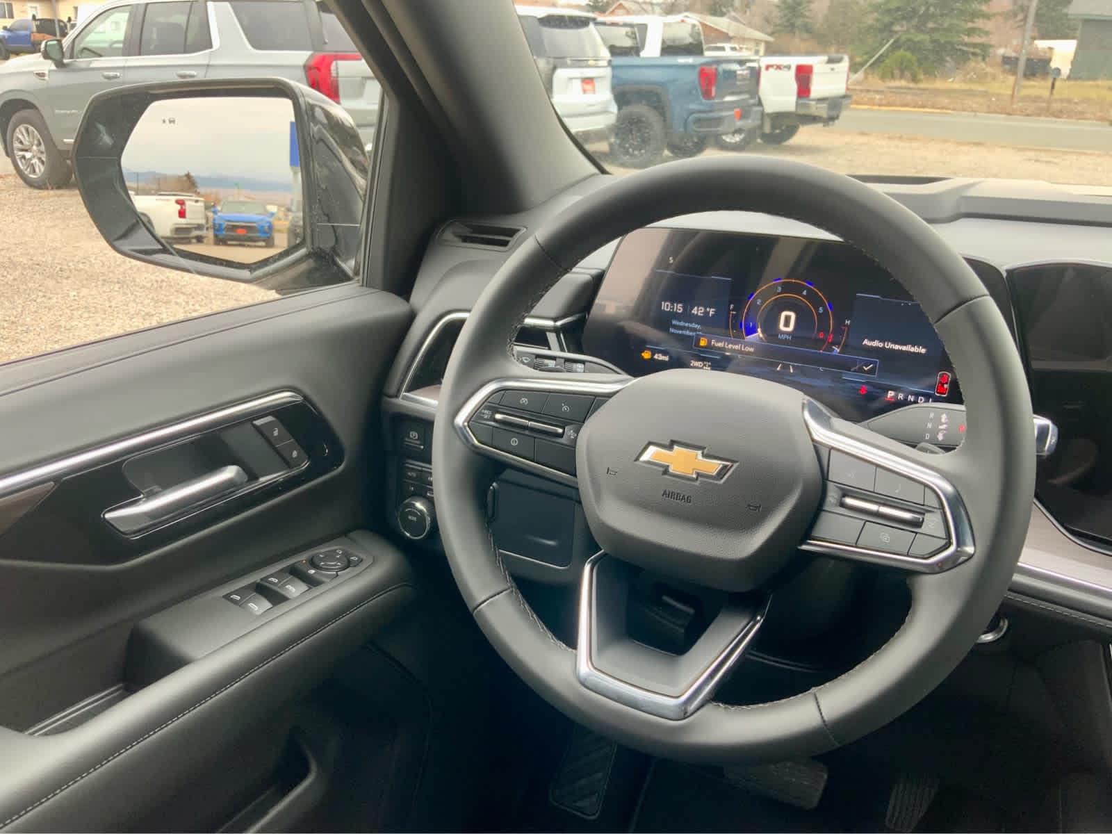 Thumbnail: 2026 Chevrolet Suburban - 37