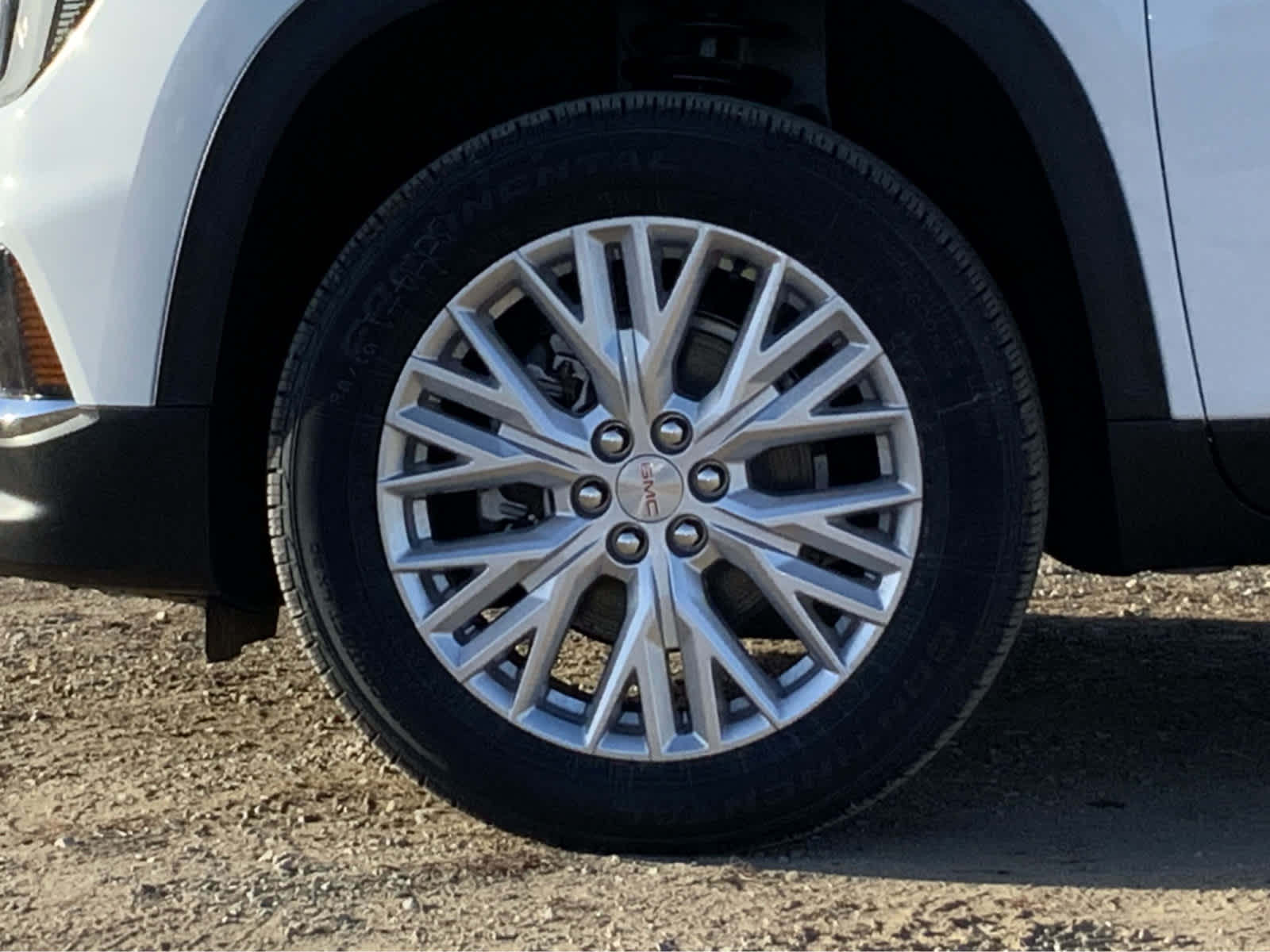 Thumbnail: 2026 GMC Acadia - 18