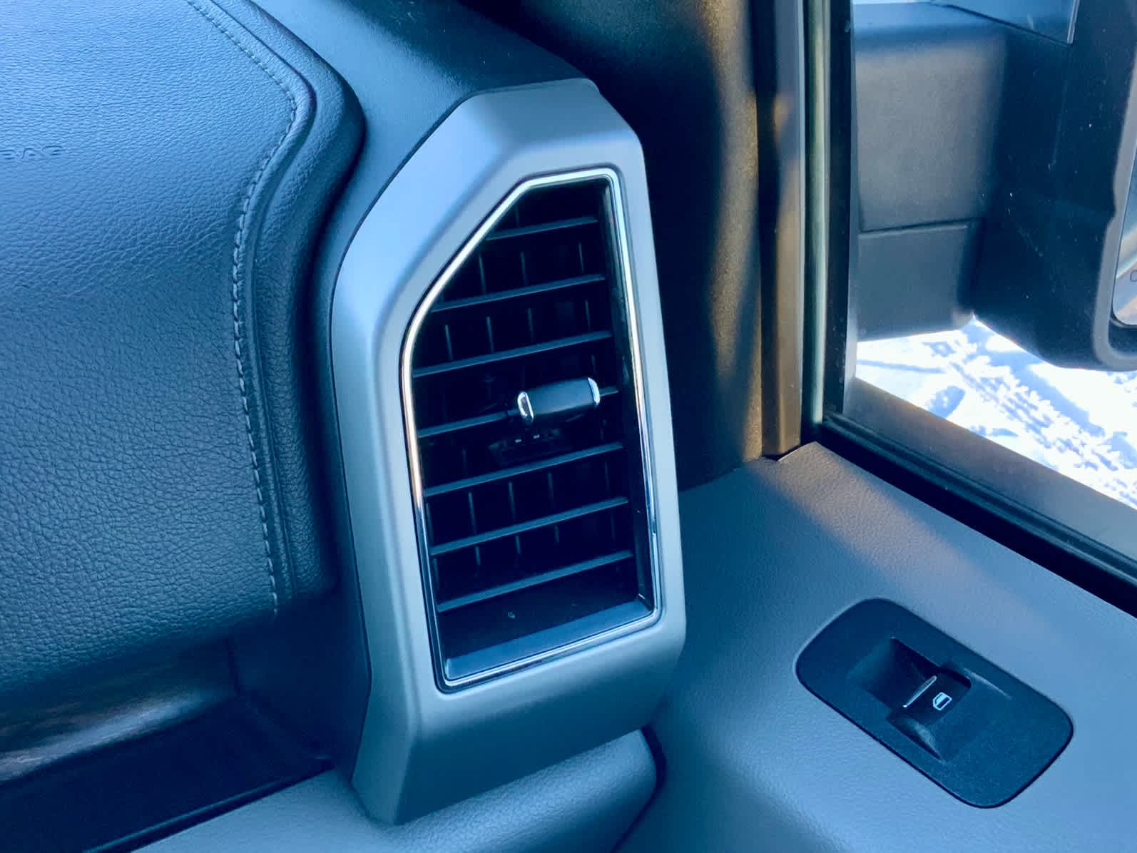 Thumbnail: 2019 Ford F-150 - 47