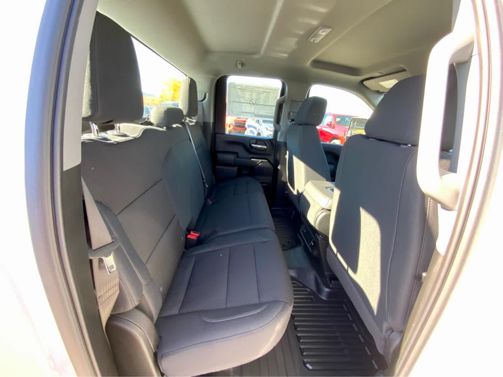 Thumbnail: 2026 Chevrolet Silverado 2500 - 32