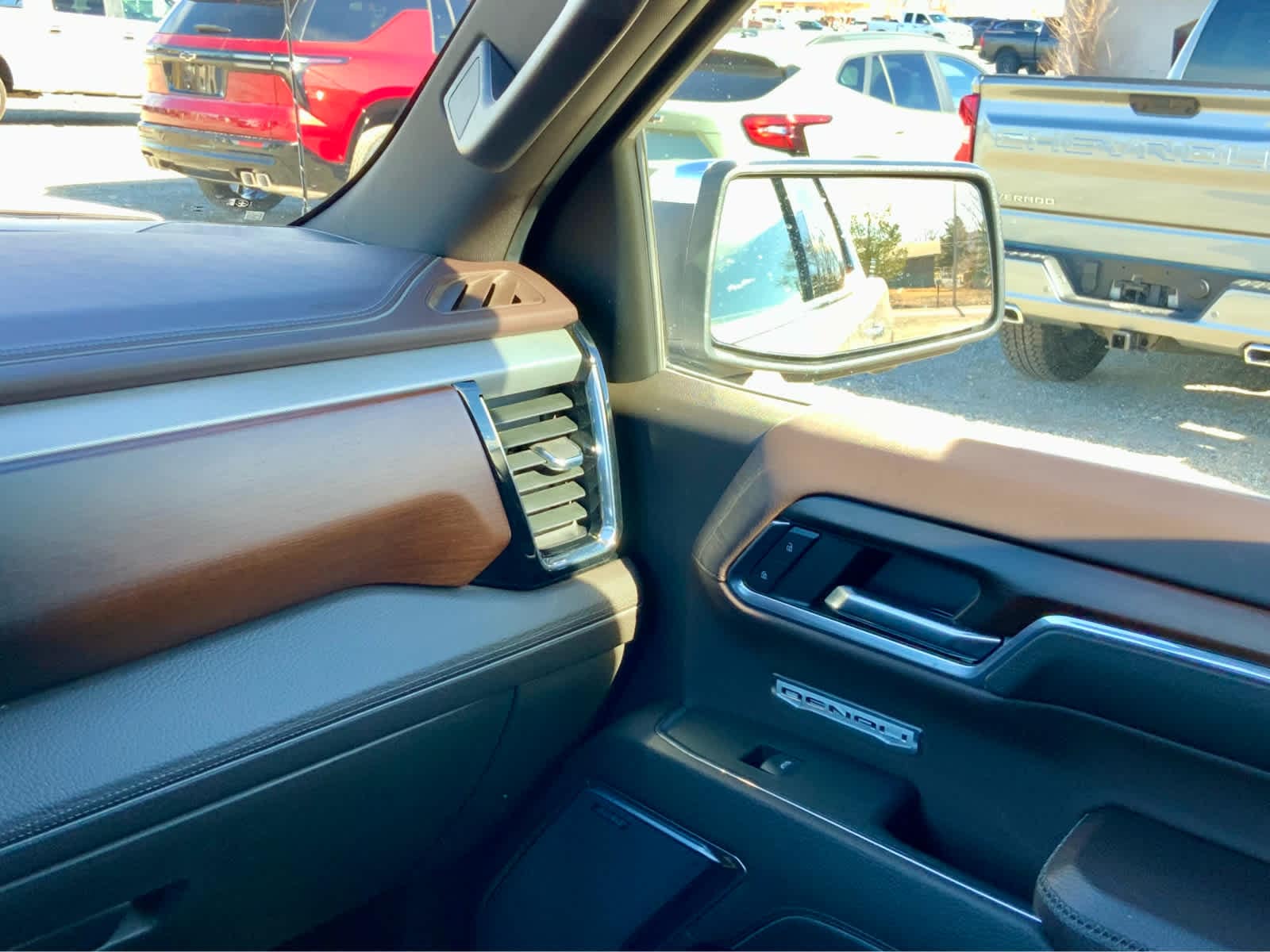 Thumbnail: 2024 GMC Sierra 1500 - 39