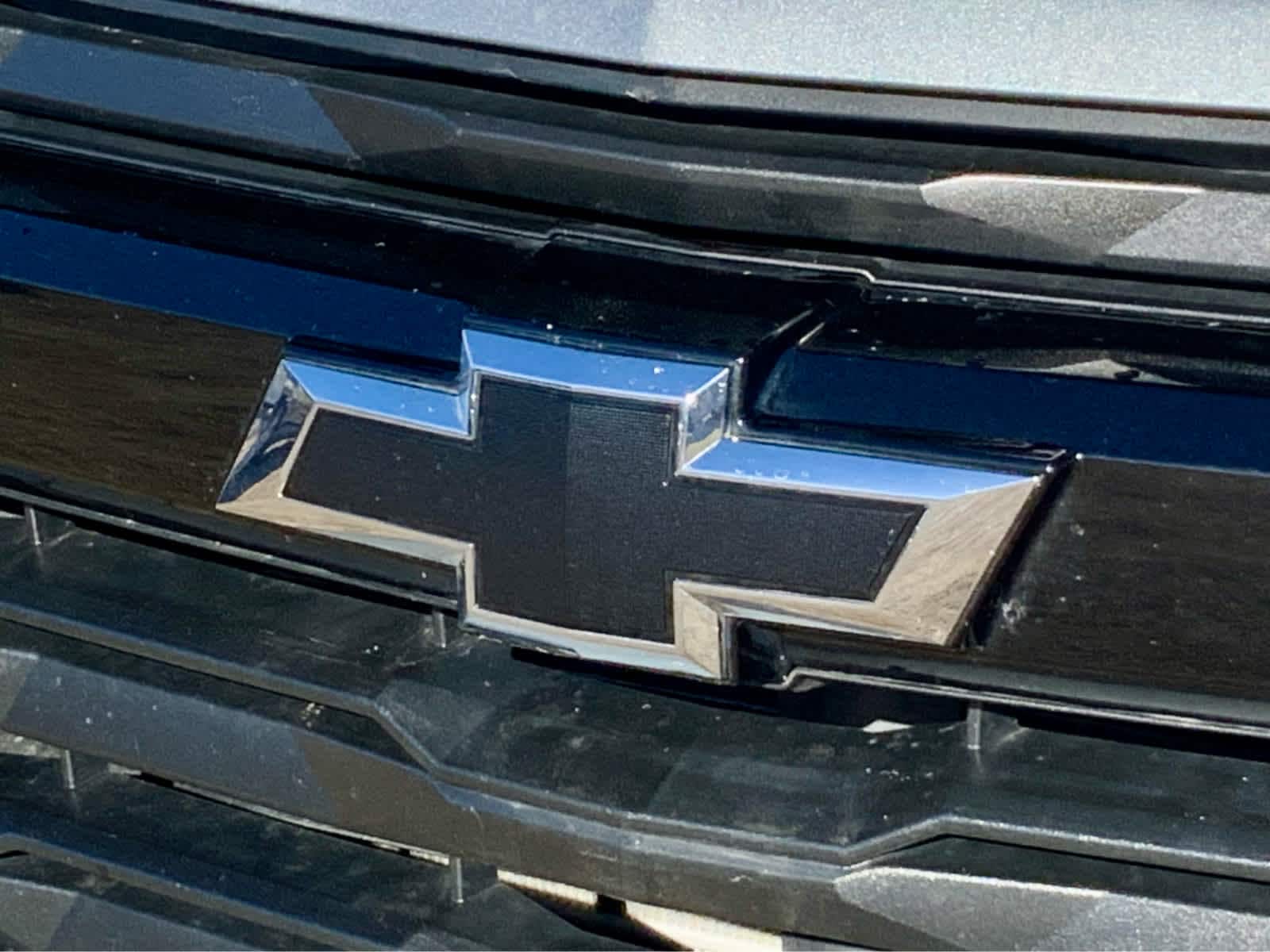 Thumbnail: 2024 Chevrolet Colorado - 22