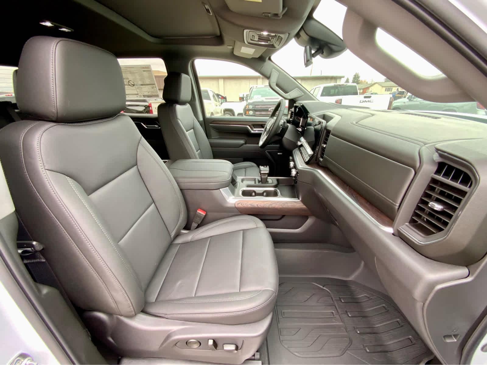 Thumbnail: 2026 GMC Sierra 1500 - 27