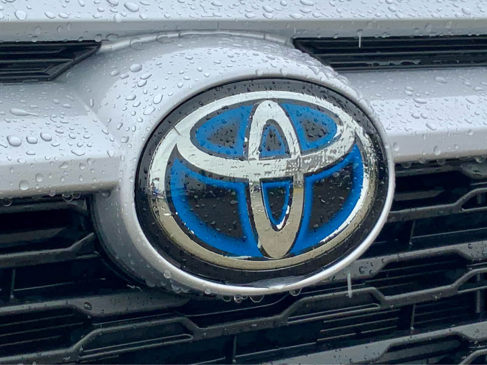 Thumbnail: 2020 Toyota RAV4 - 21