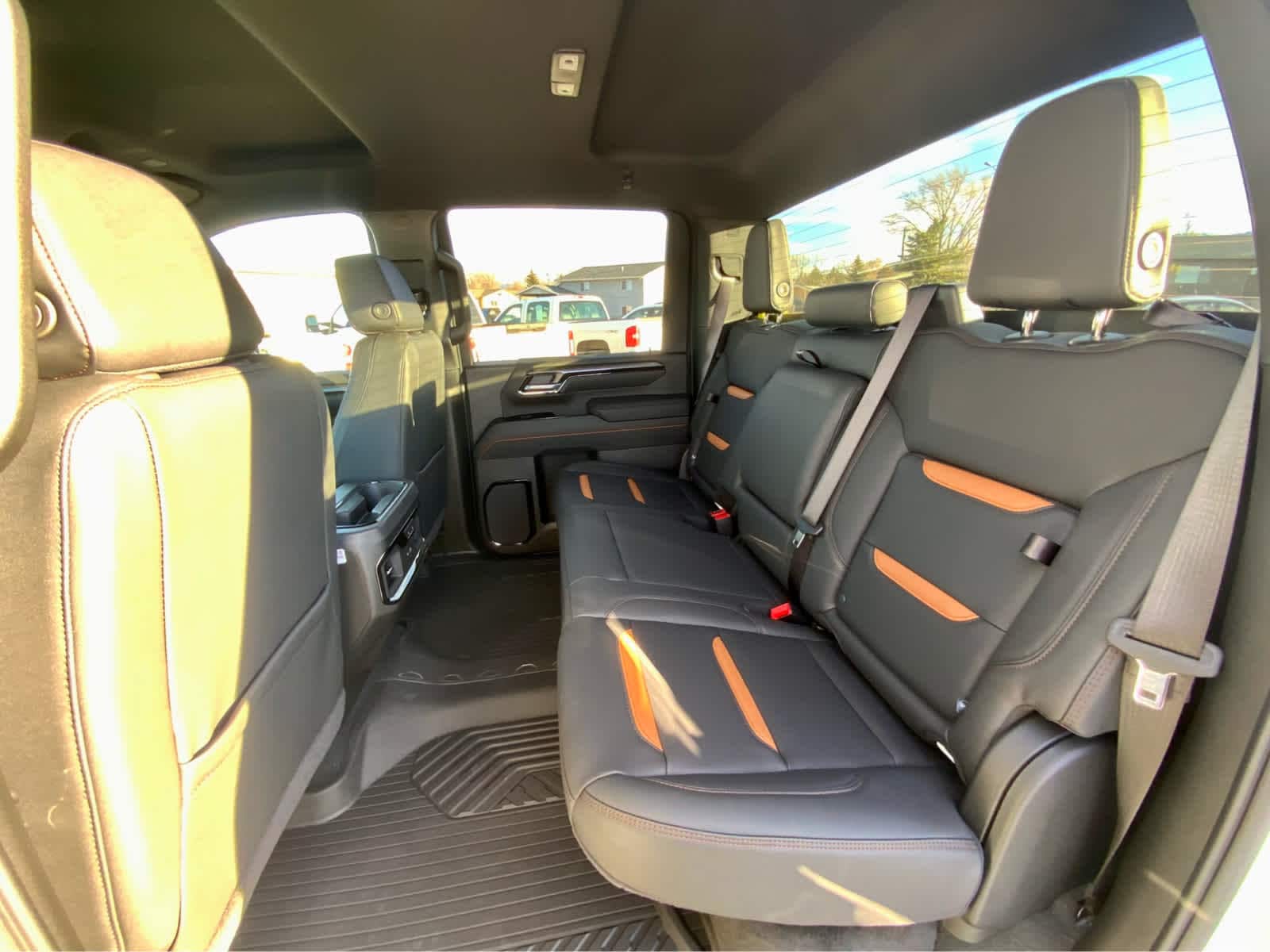 Thumbnail: 2026 GMC Sierra 2500 - 27