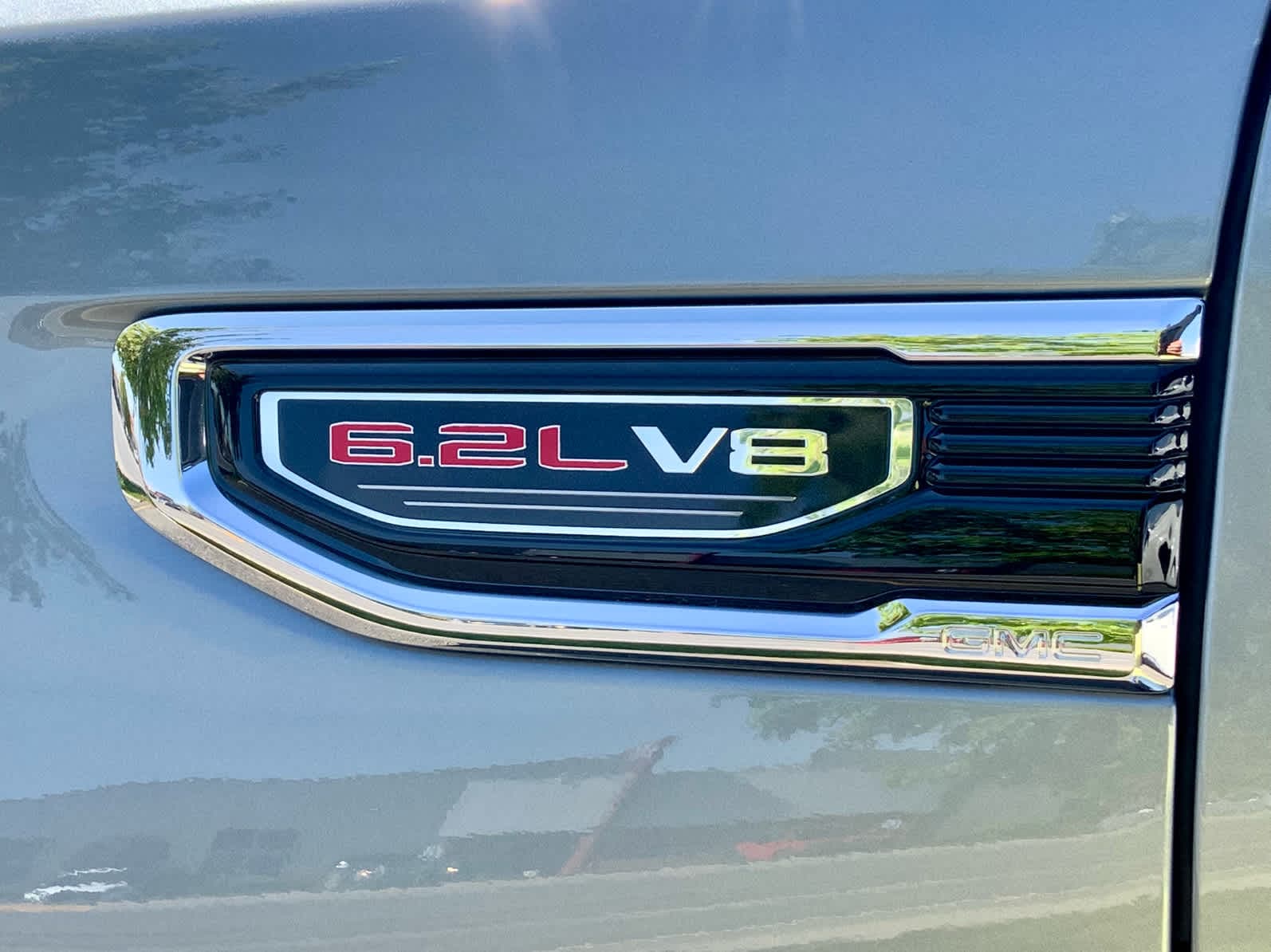 2025 GMC Sierra 1500 SLT 25