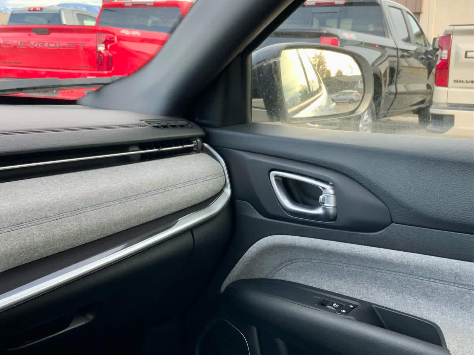 Thumbnail: 2024 Jeep Compass - 32