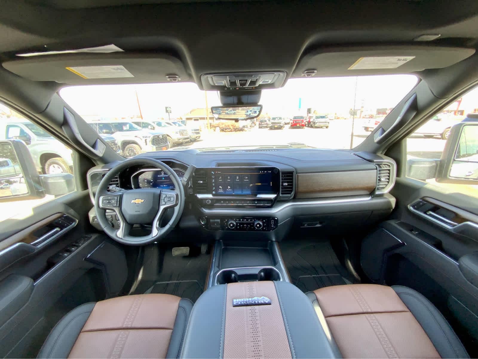 Thumbnail: 2026 Chevrolet Silverado 3500 - 33