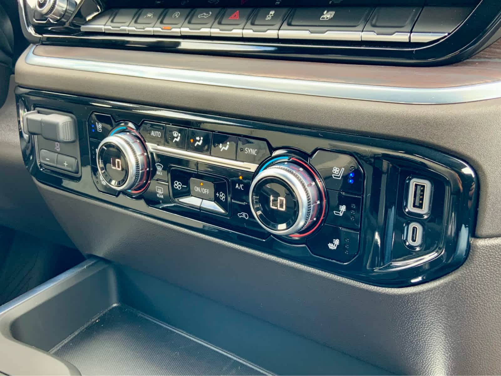 Thumbnail: 2025 GMC Sierra 1500 - 51