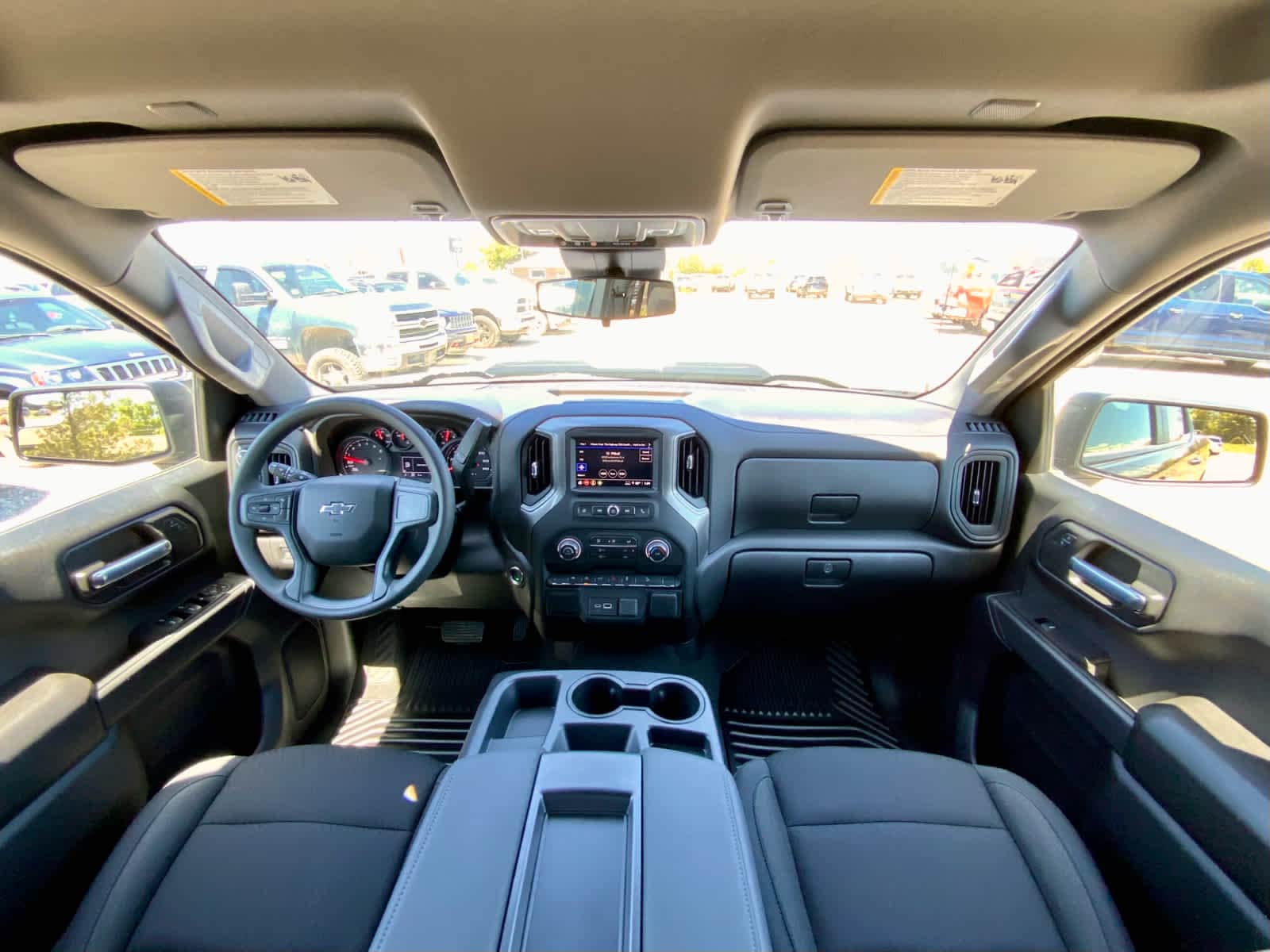Thumbnail: 2026 Chevrolet Silverado 1500 - 28