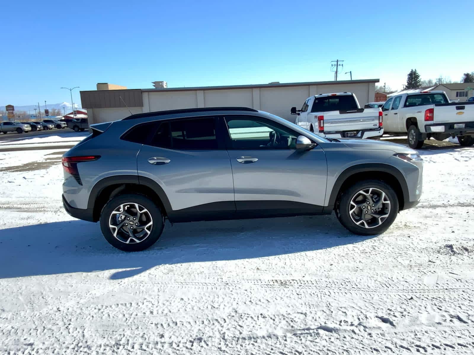 Thumbnail: 2026 Chevrolet Trax - 6