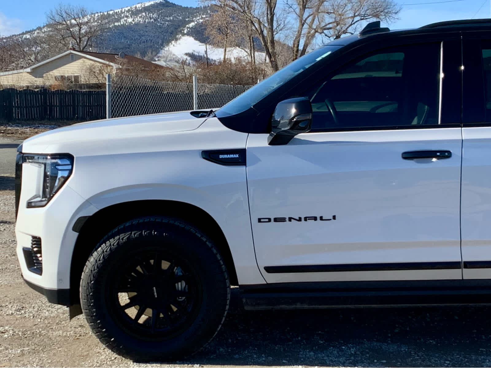 Thumbnail: 2023 GMC Yukon - 10