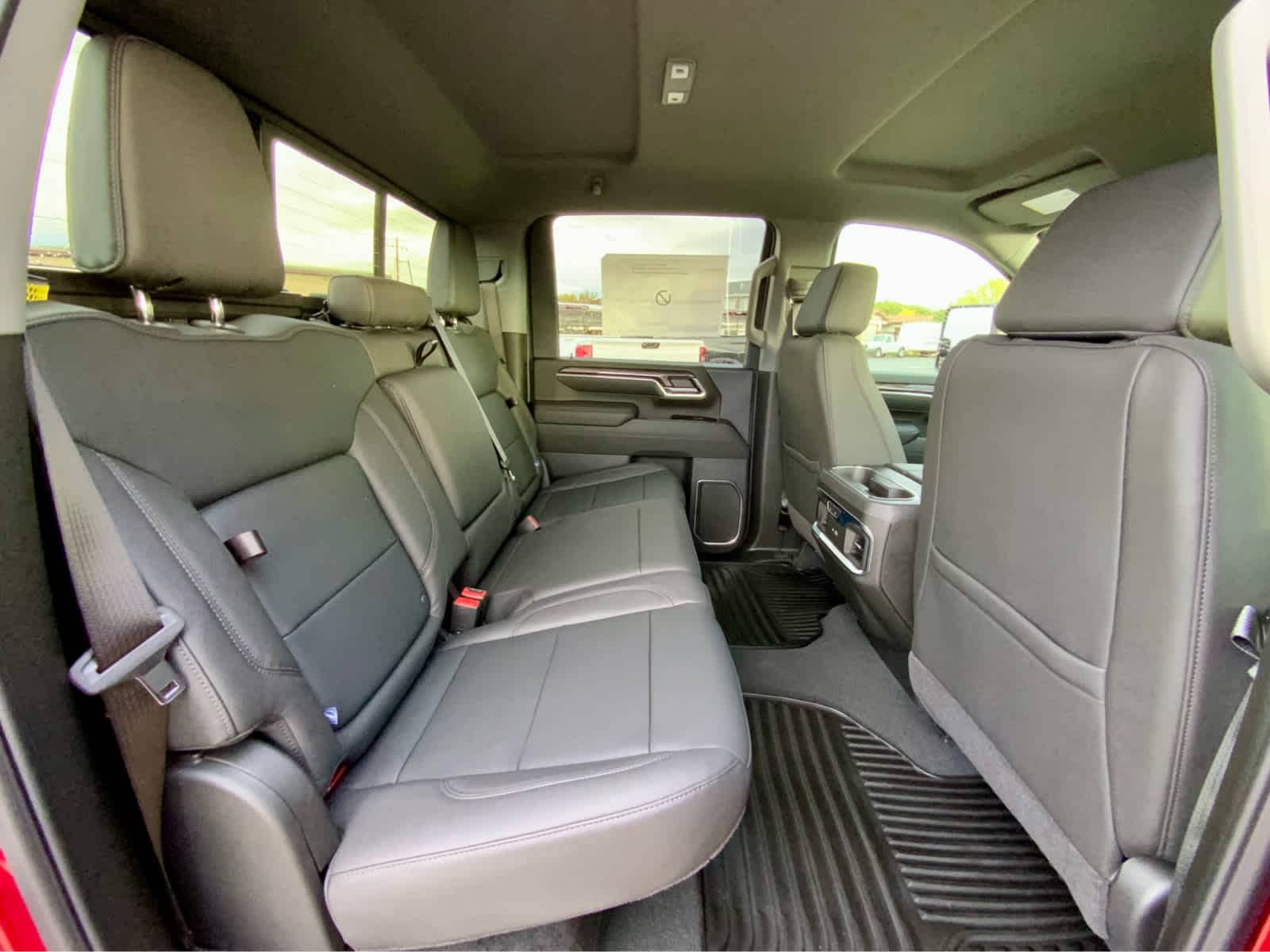 Thumbnail: 2026 Chevrolet Silverado 3500 - 36