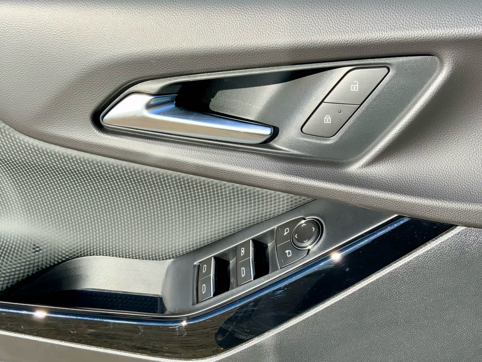 Thumbnail: 2026 Chevrolet Equinox - 50