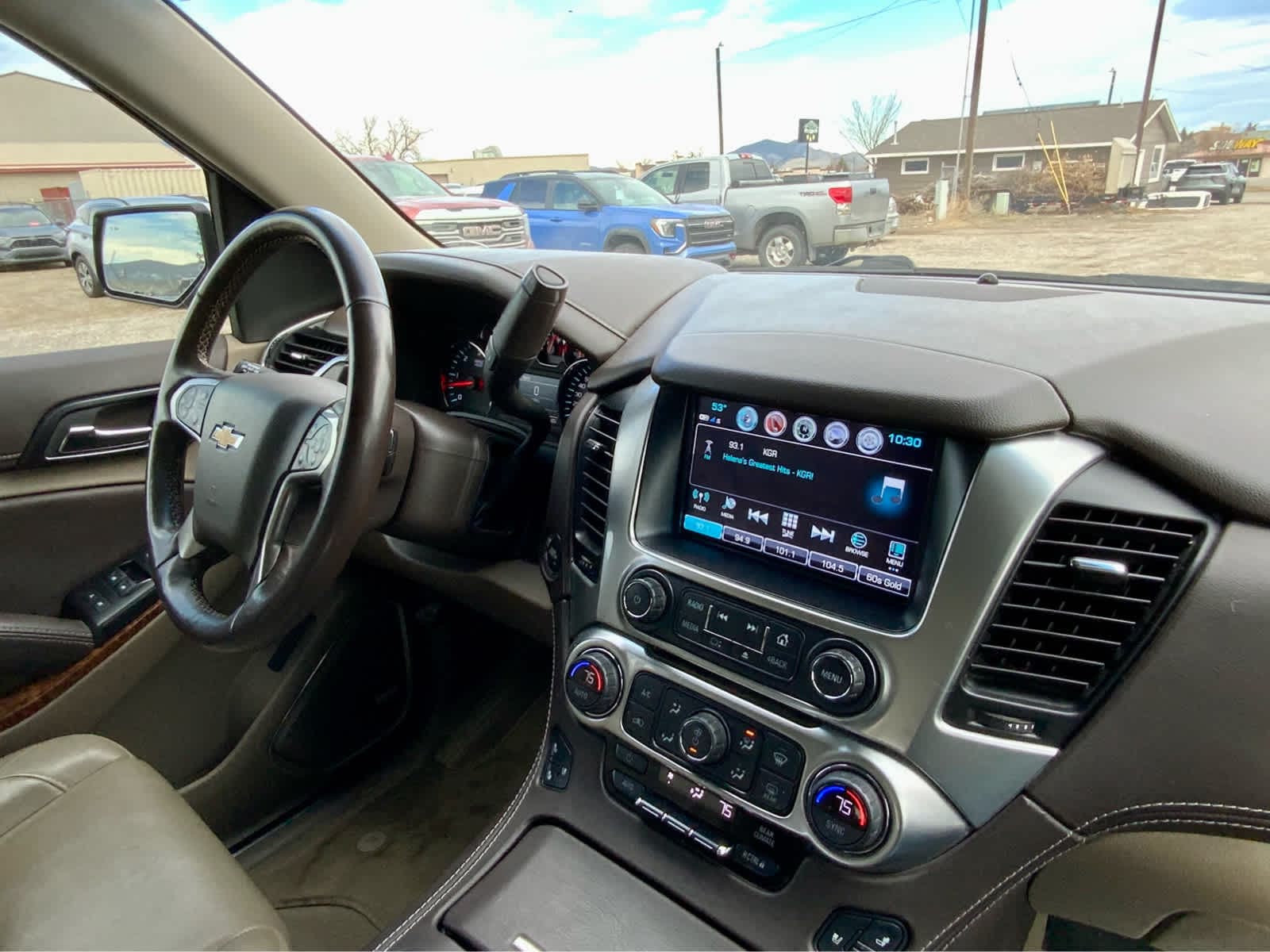 Thumbnail: 2020 Chevrolet Tahoe - 42