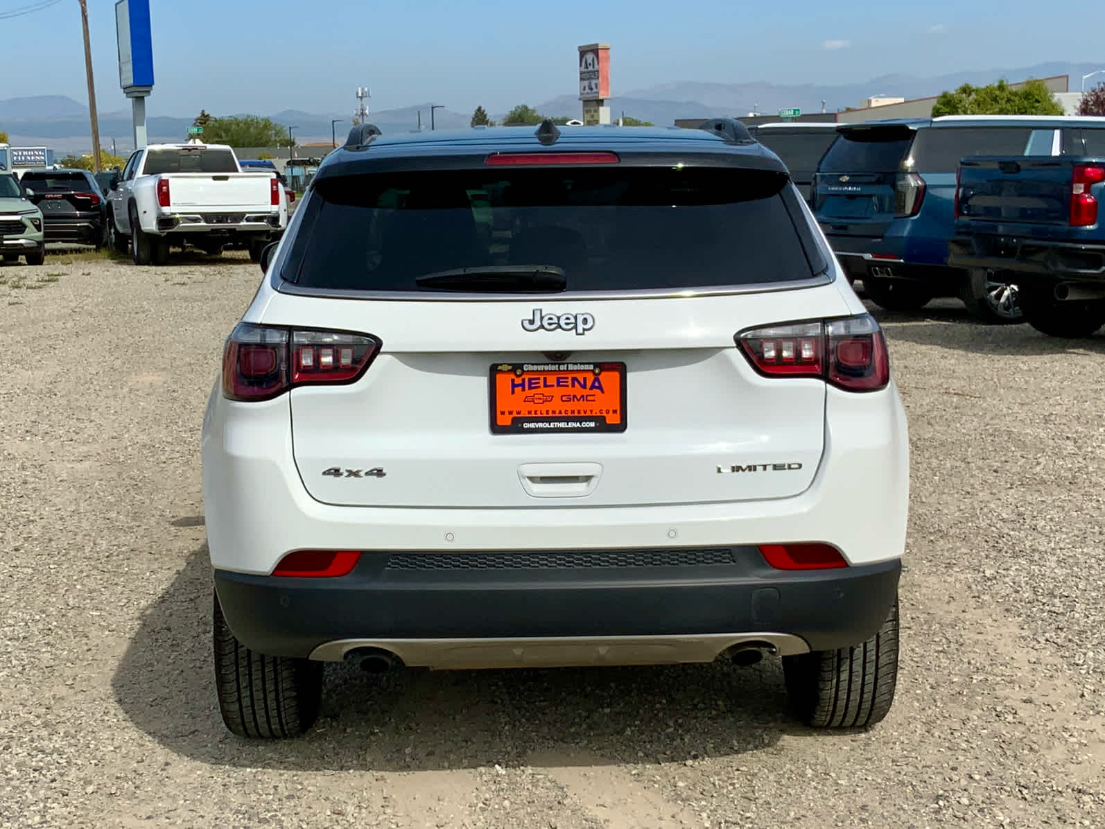 Thumbnail: 2023 Jeep Compass - 4