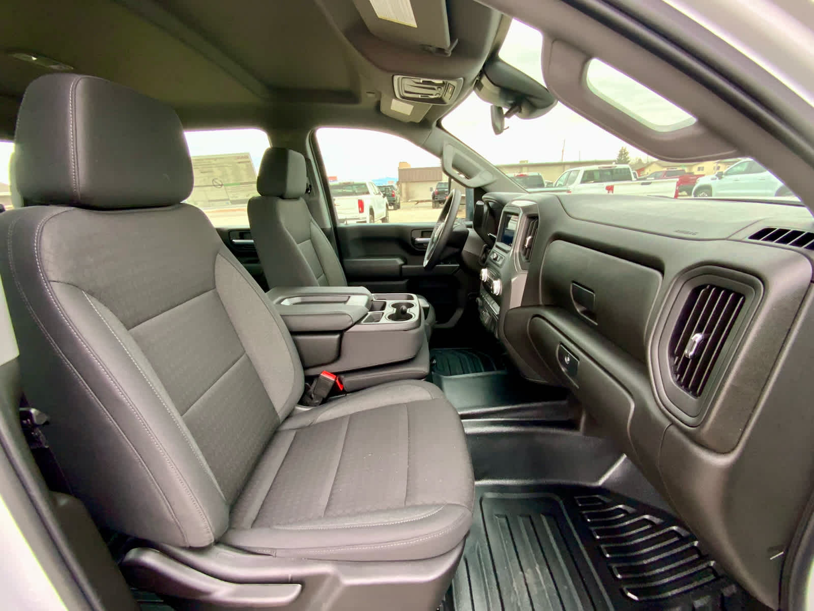 Thumbnail: 2026 GMC Sierra 2500 - 30