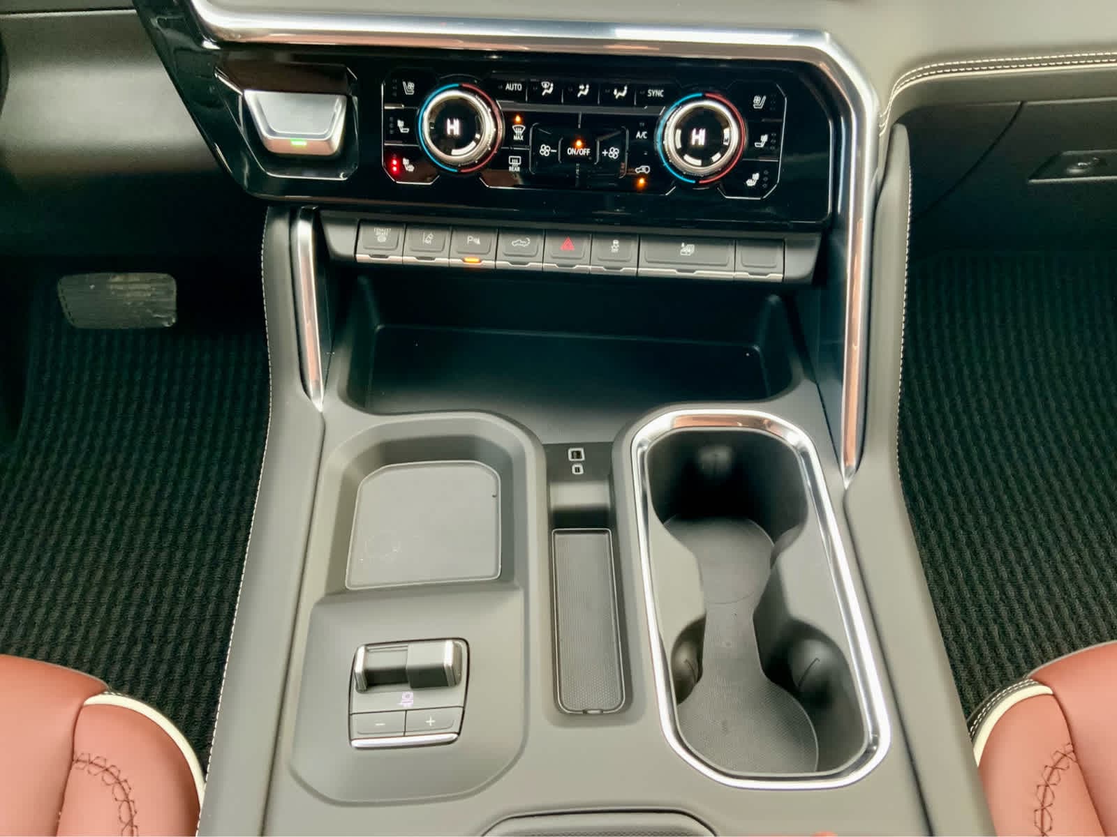 Thumbnail: 2026 GMC Sierra 3500 - 50