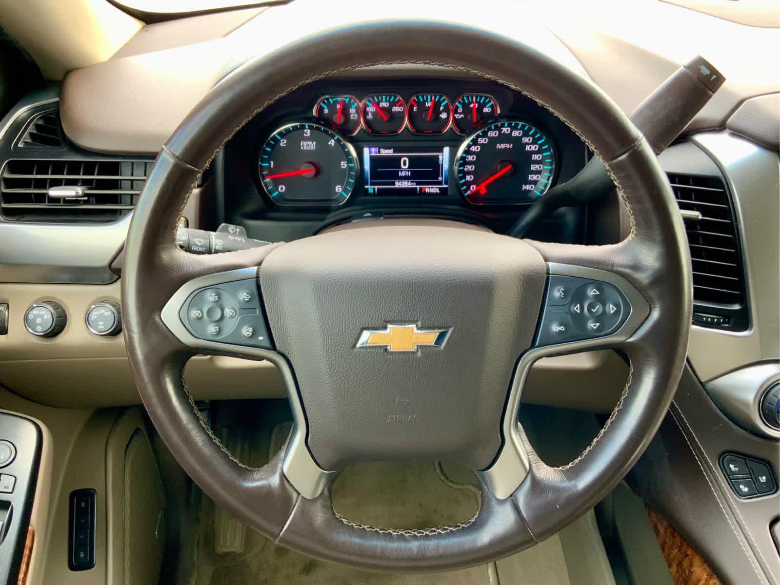 Thumbnail: 2020 Chevrolet Tahoe - 25