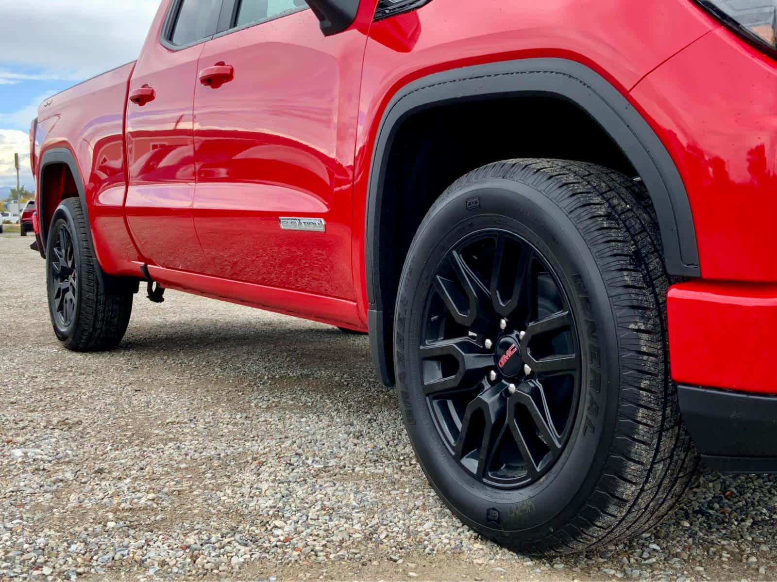 Thumbnail: 2026 GMC Sierra 1500 - 20