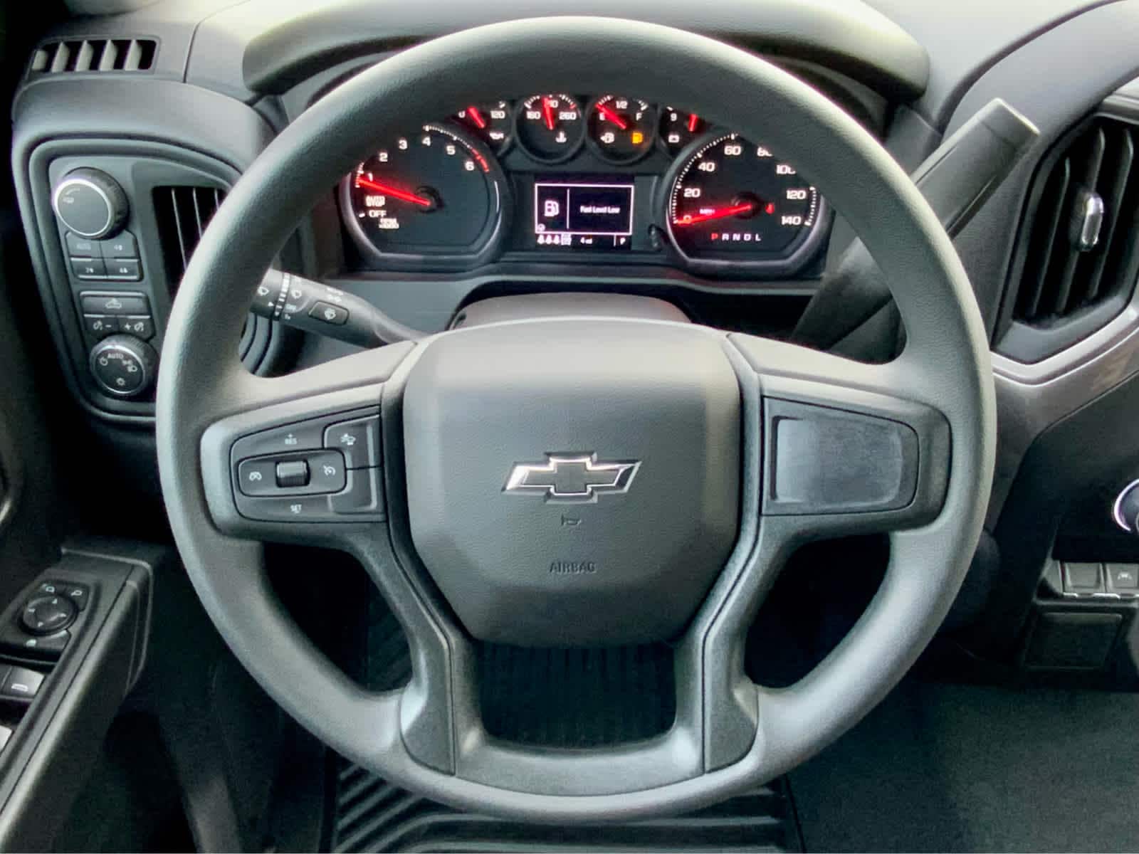 Thumbnail: 2026 Chevrolet Silverado 1500 - 43