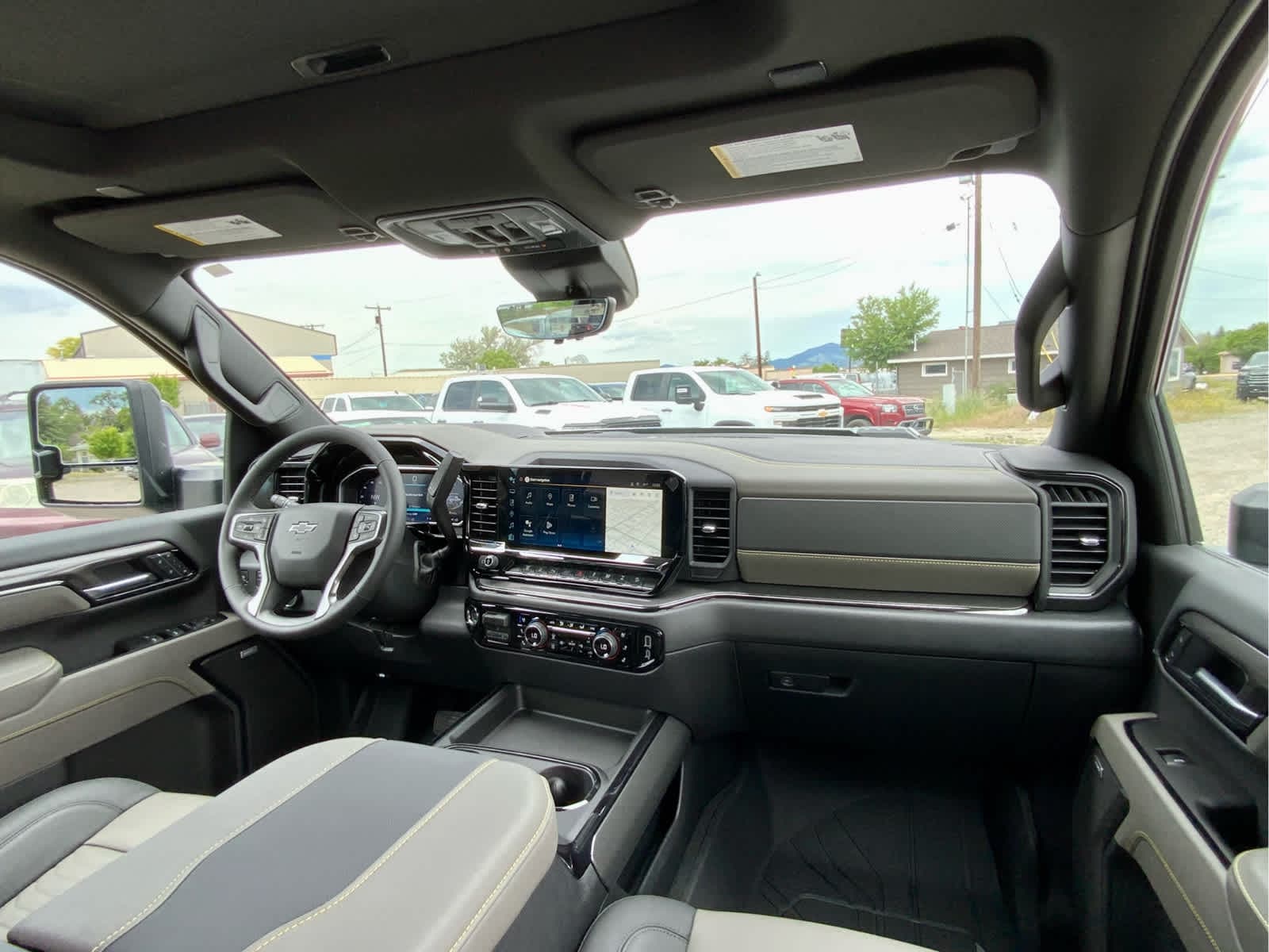 Thumbnail: 2026 Chevrolet Silverado 2500 - 34