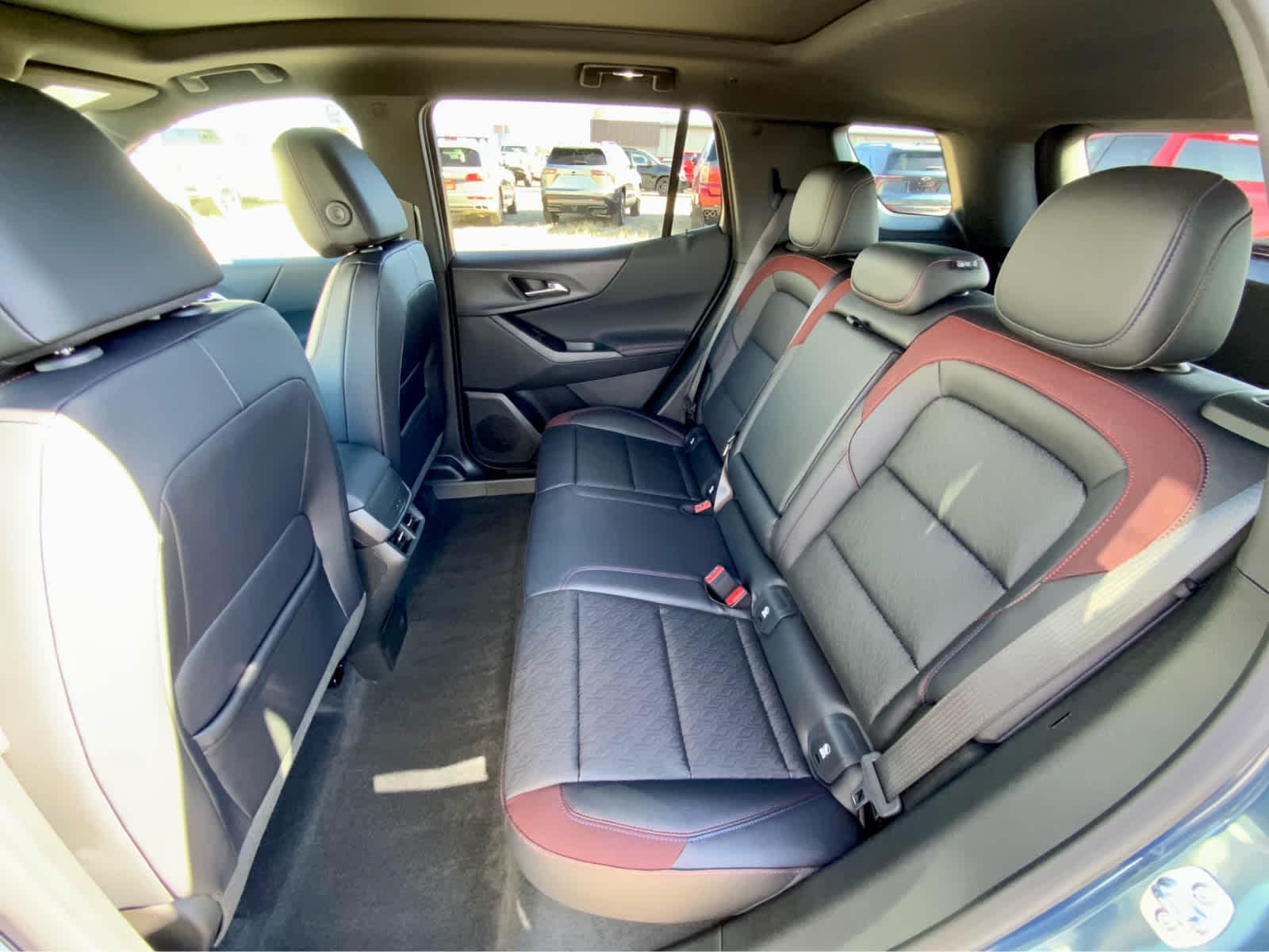 Thumbnail: 2026 Chevrolet Equinox - 24