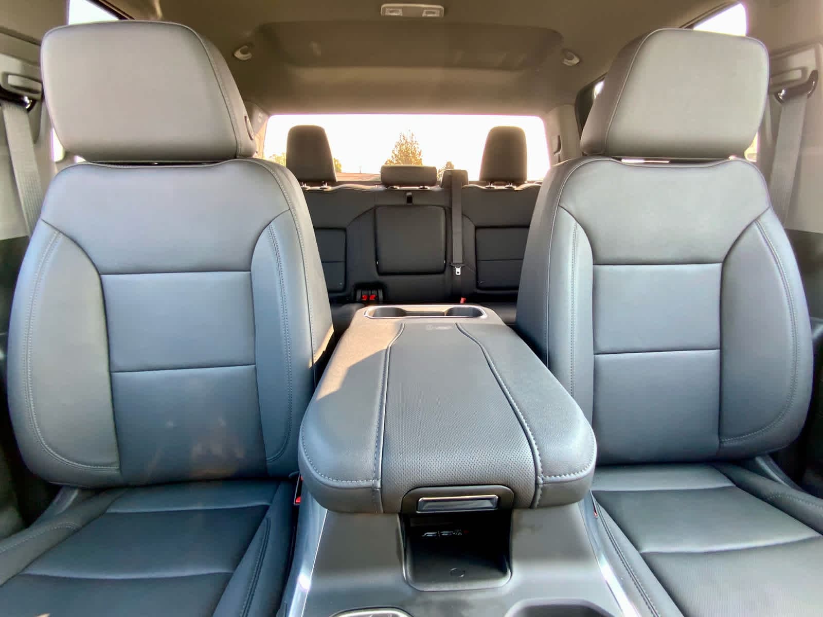 Thumbnail: 2026 Chevrolet Silverado 1500 - 35