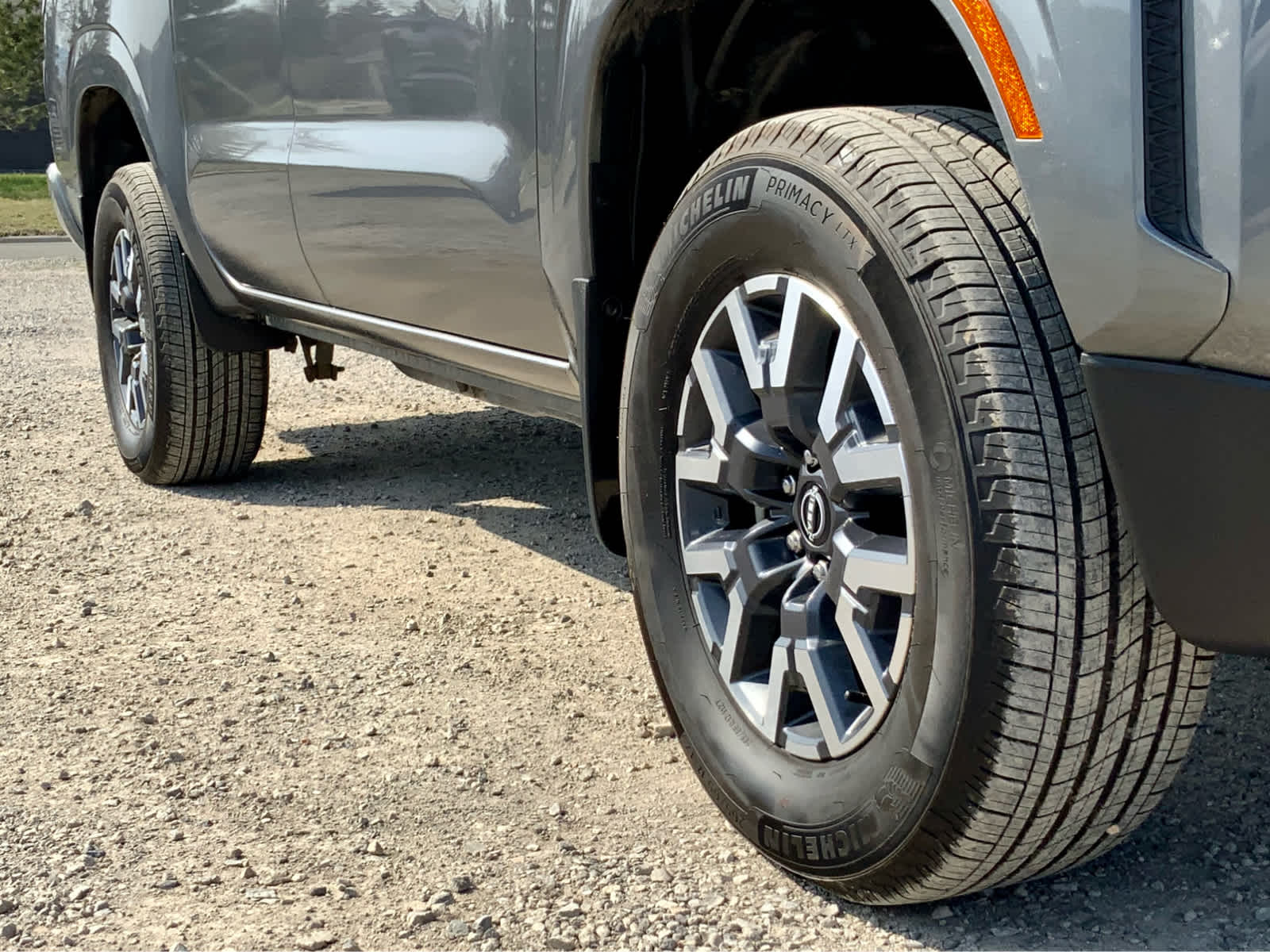 Thumbnail: 2024 Nissan Frontier - 16