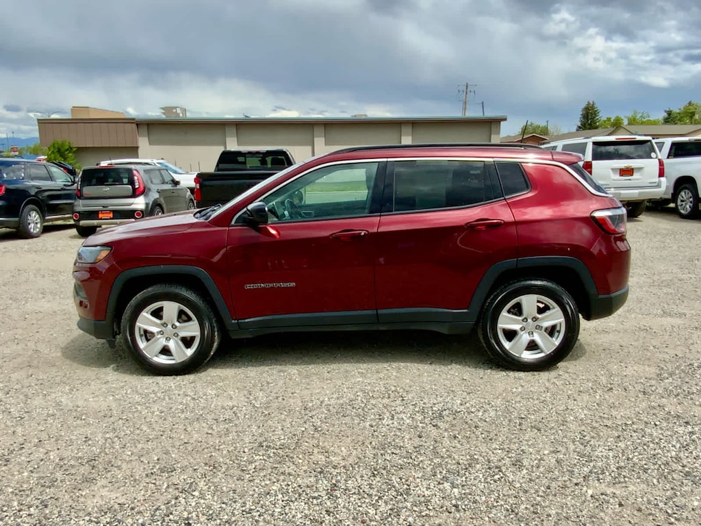 Used 2022 Jeep Compass Latitude SUV