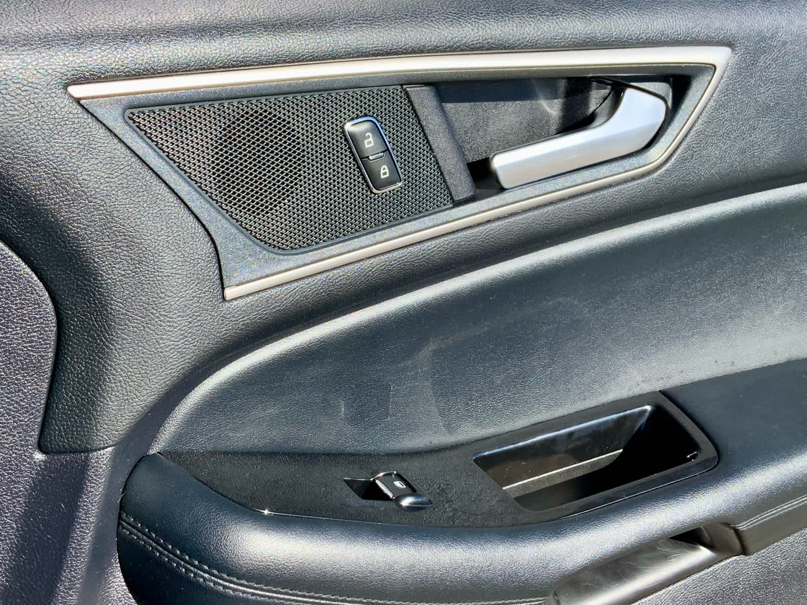 Thumbnail: 2020 Ford Edge - 50