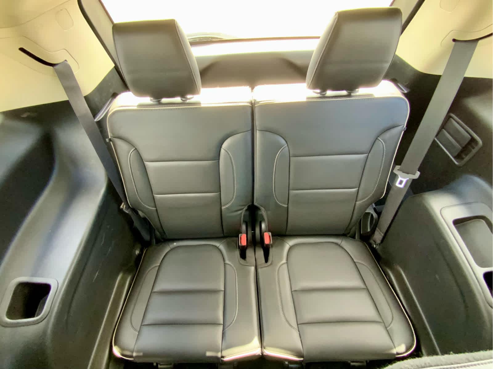 Thumbnail: 2019 GMC Acadia - 27