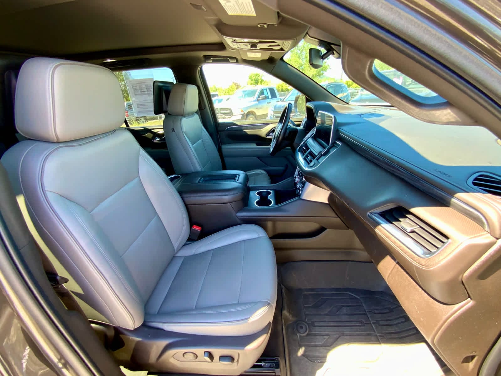 Thumbnail: 2021 GMC Yukon - 21