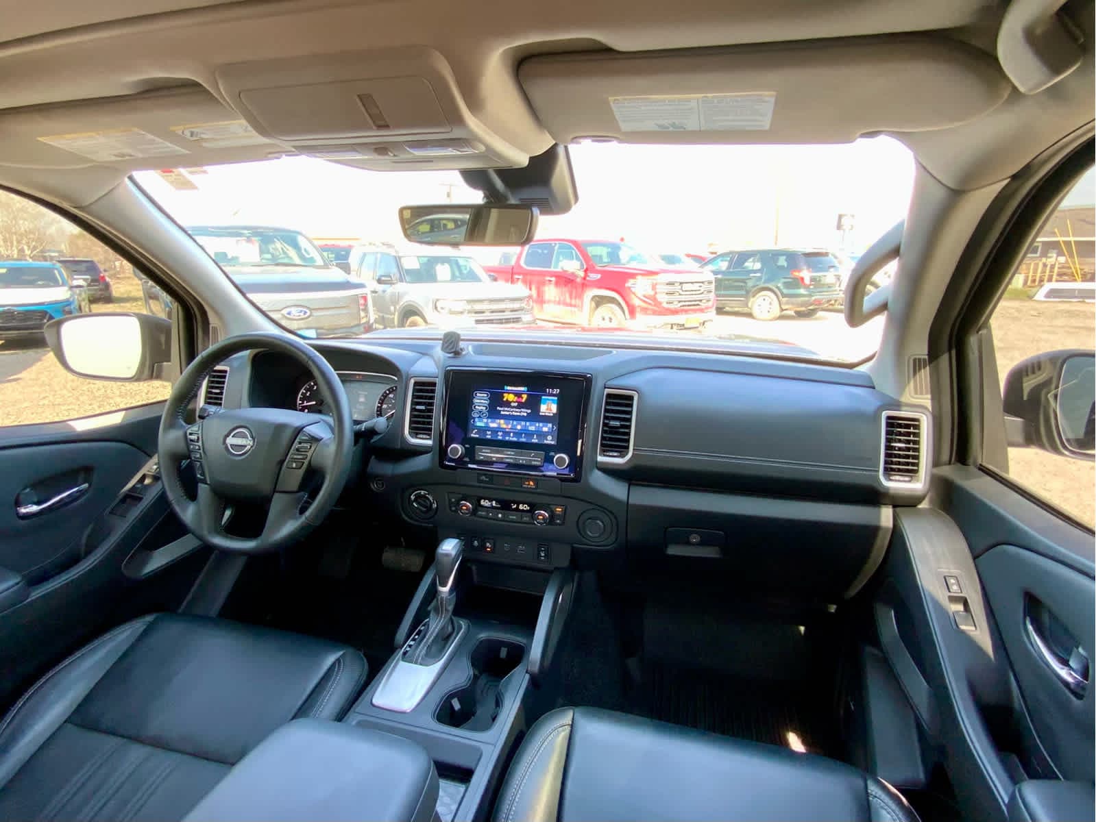 Thumbnail: 2024 Nissan Frontier - 32