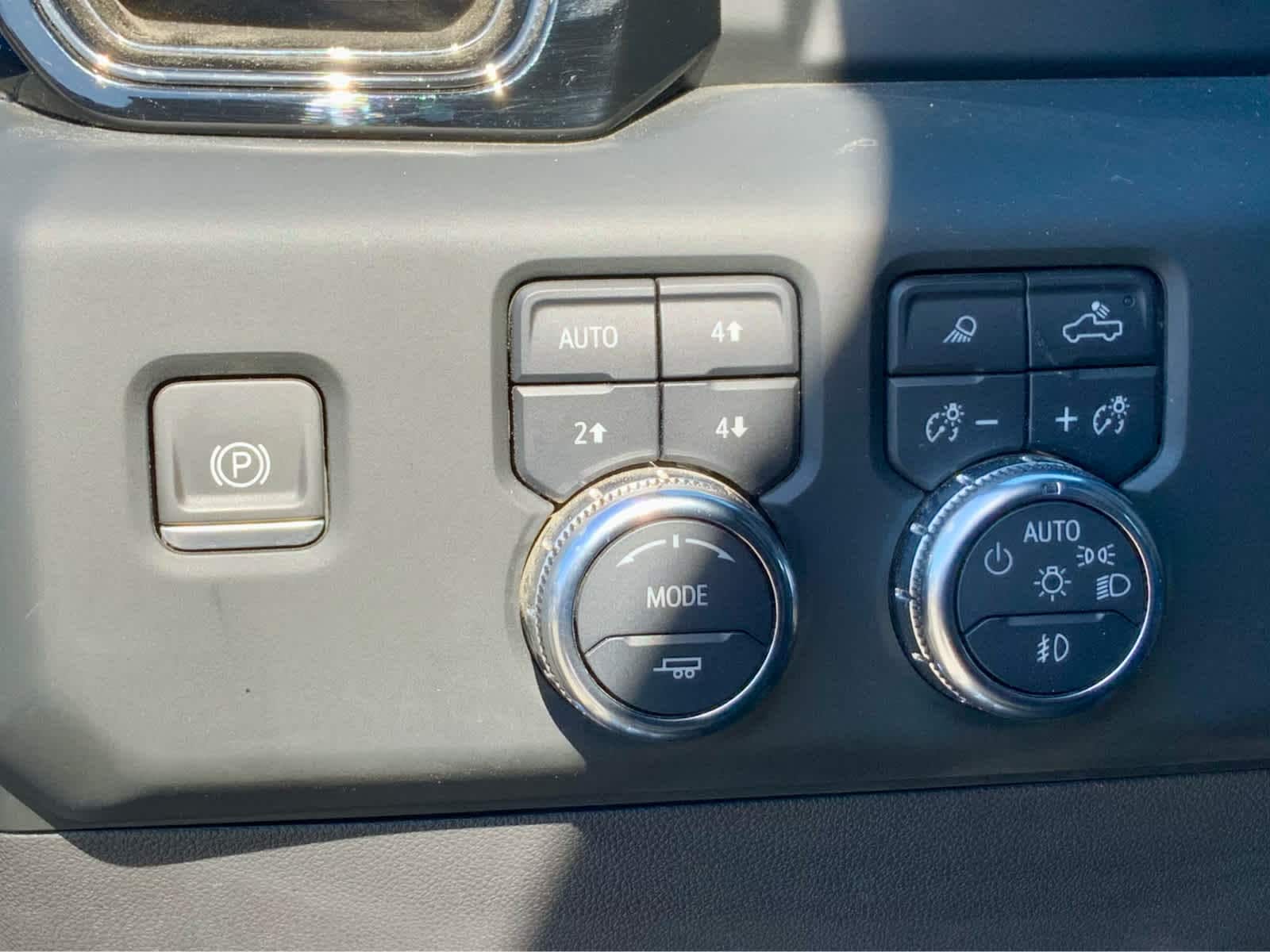 Thumbnail: 2023 GMC Sierra 1500 - 48