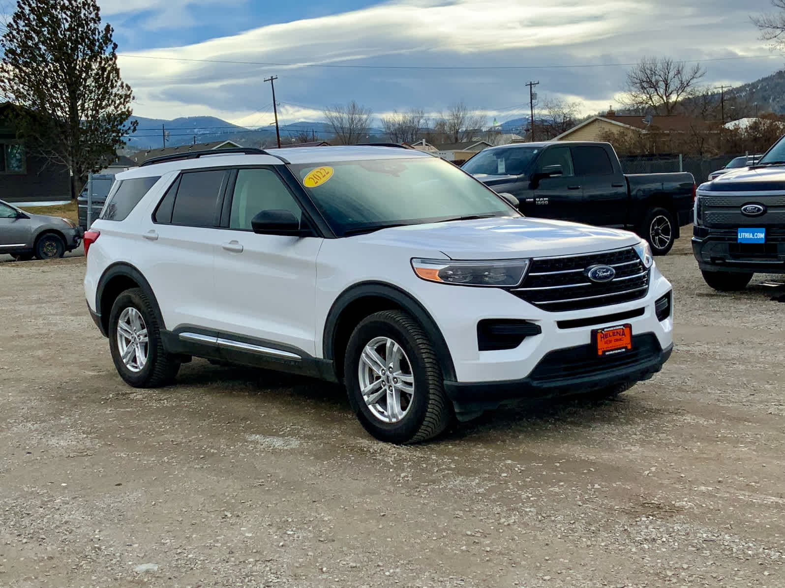 Thumbnail: 2022 Ford Explorer - 6