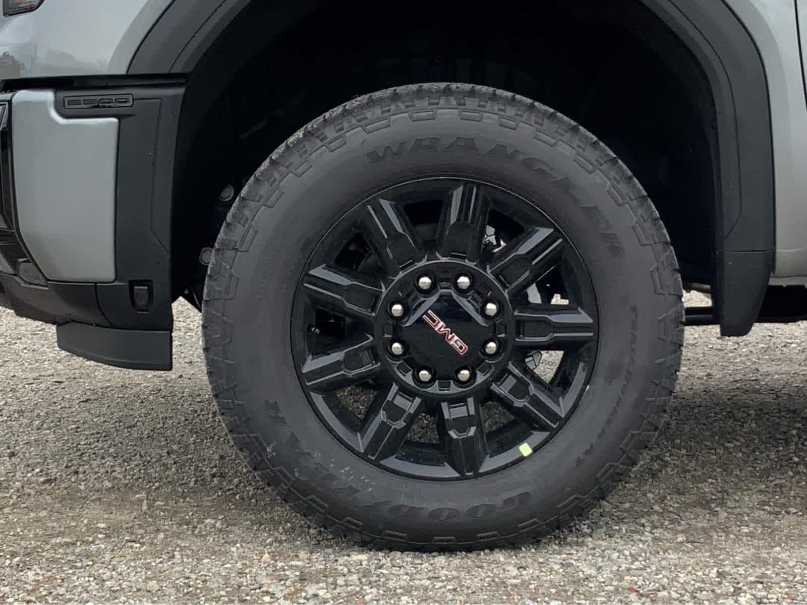 Thumbnail: 2026 GMC Sierra 2500 - 13