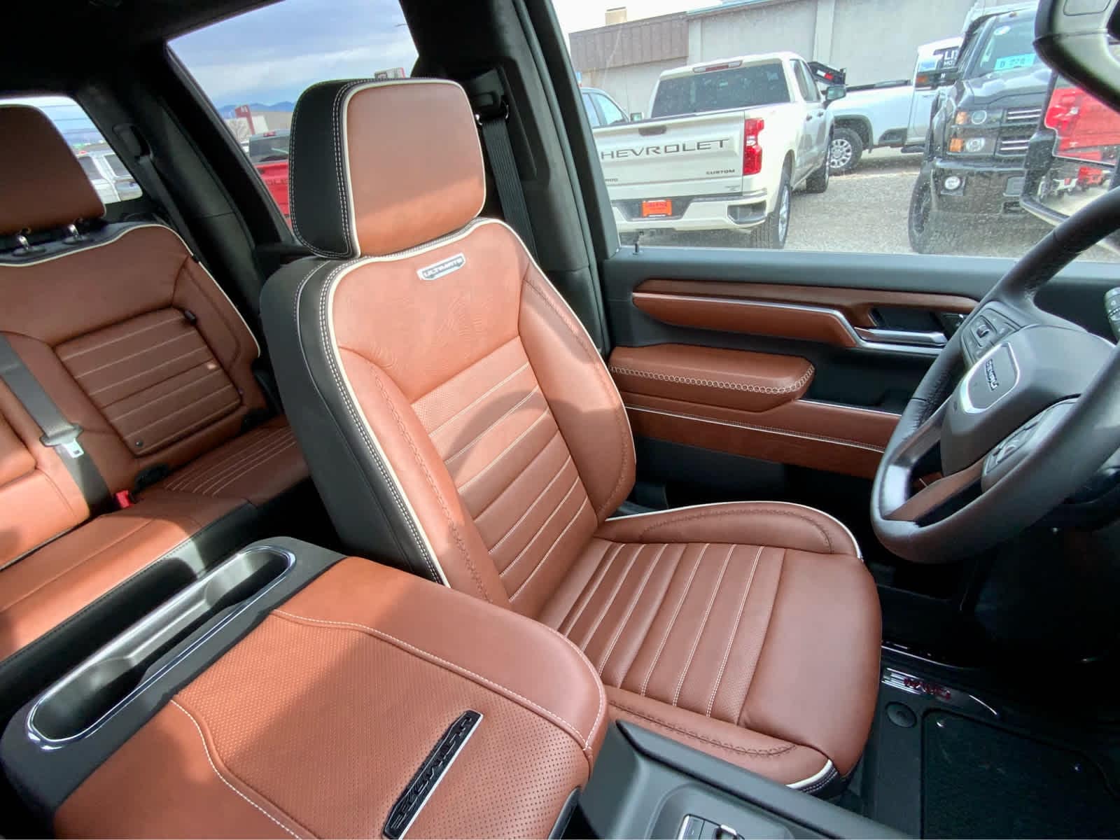 Thumbnail: 2026 GMC Sierra 3500 - 34