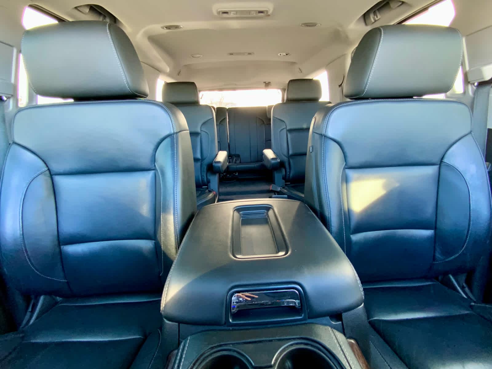 Thumbnail: 2019 Chevrolet Tahoe - 33