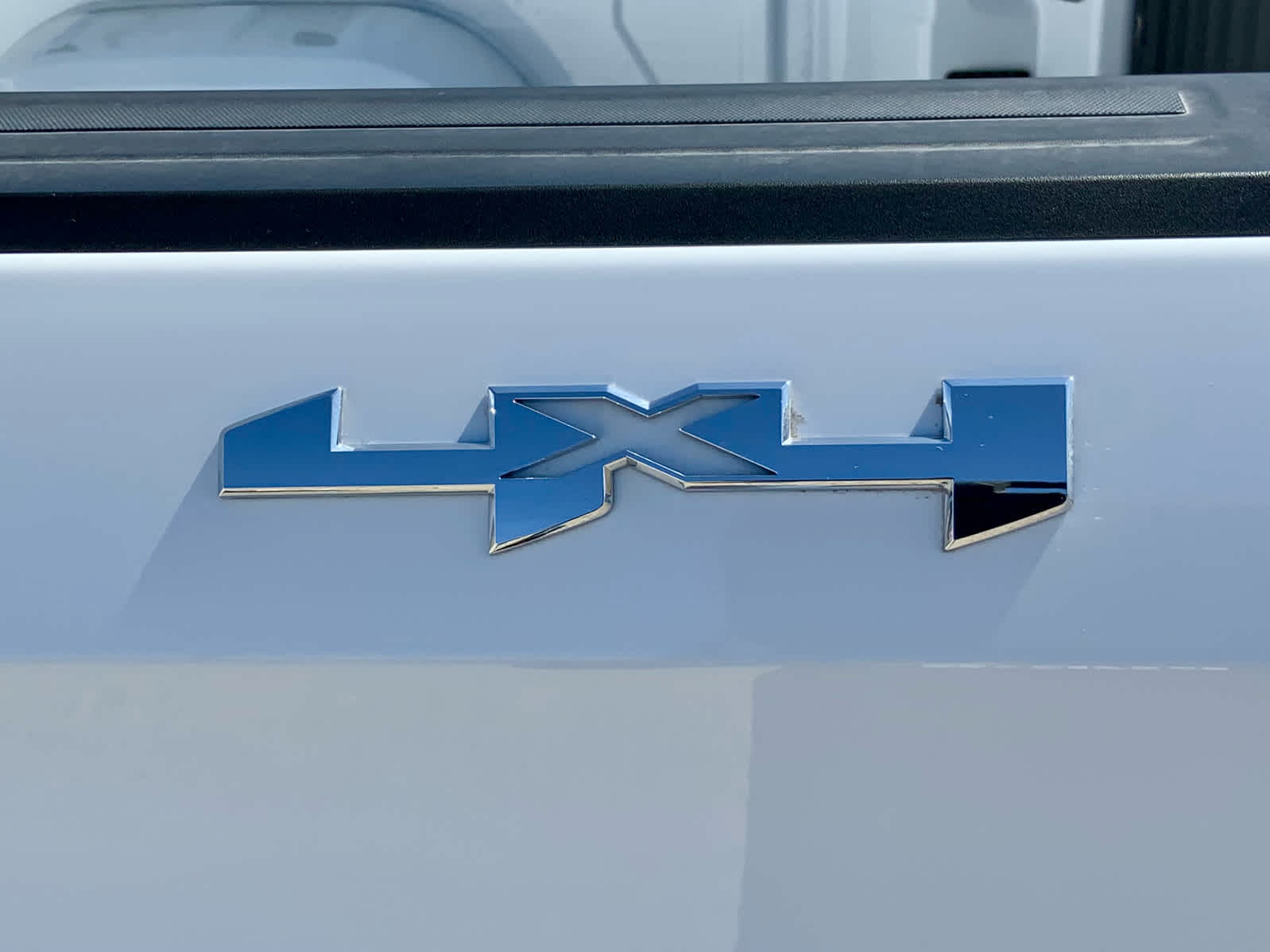Thumbnail: 2025 GMC Sierra 1500 - 24